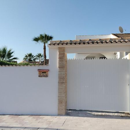 Villa Acogedora Casa Con Piscina Torrevieja Exterior foto